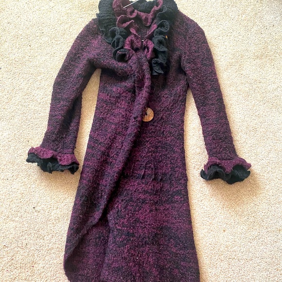 Long purple sweater - Picture 1 of 2